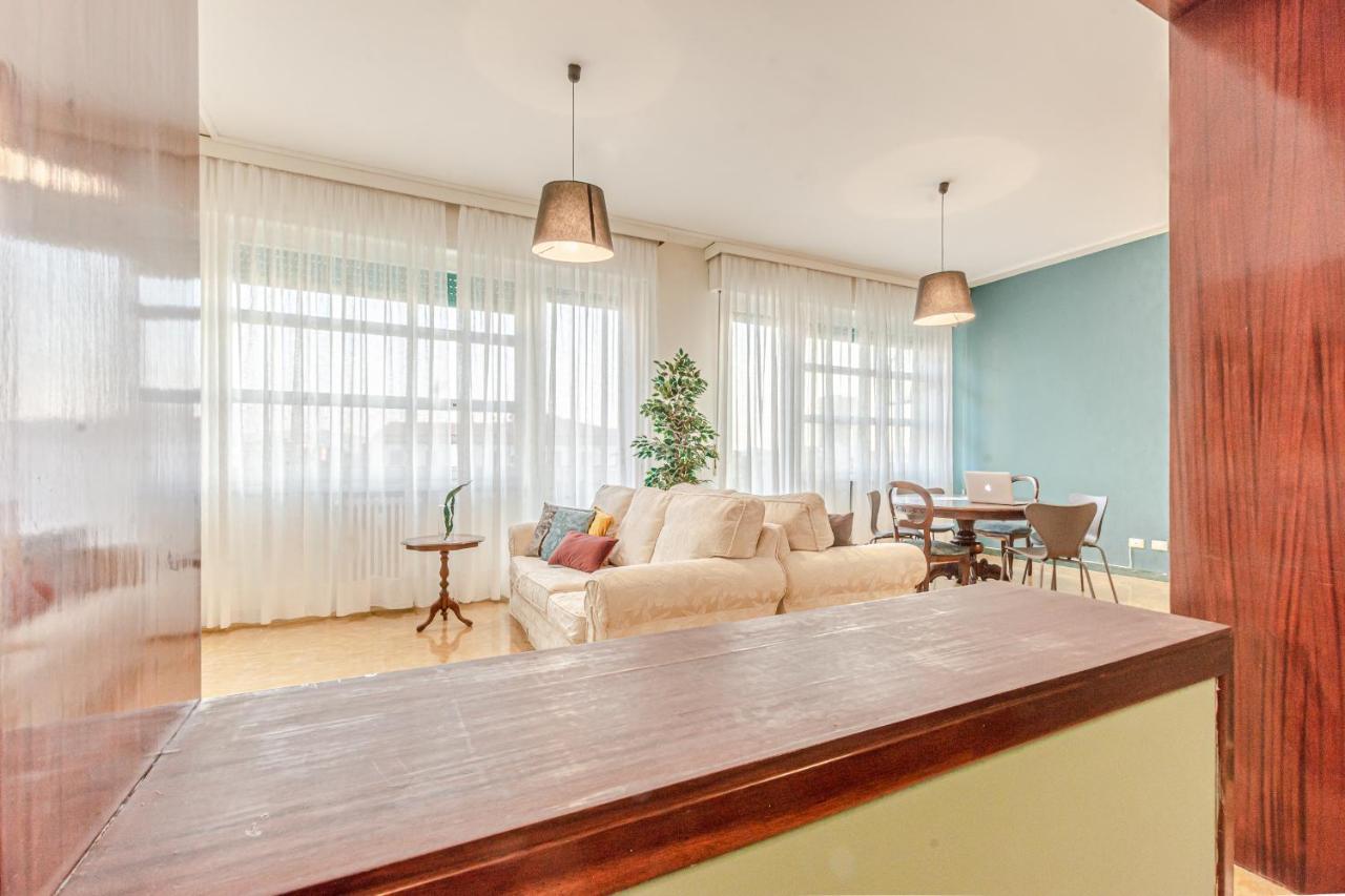 Frank'S And Art Love Apartments Ливорно Экстерьер фото
