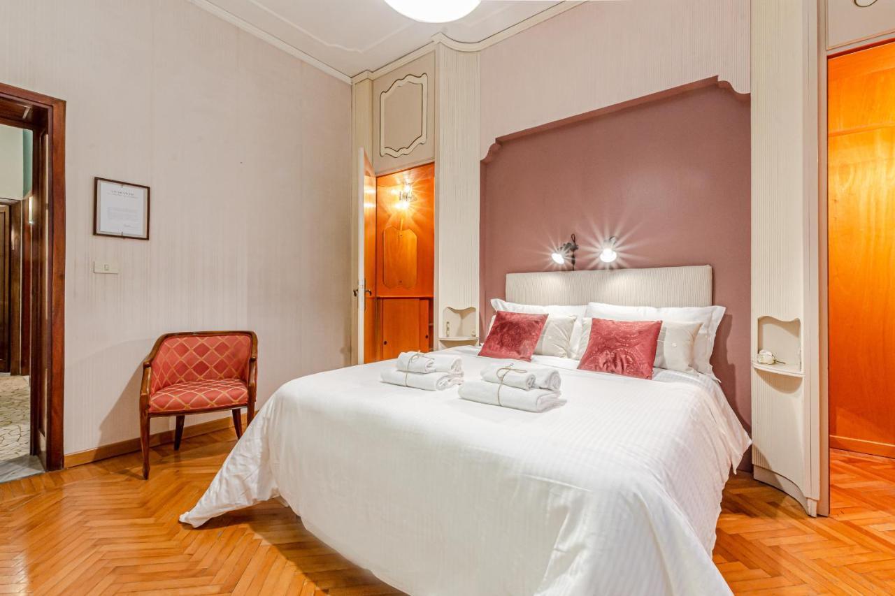 Frank'S And Art Love Apartments Ливорно Экстерьер фото